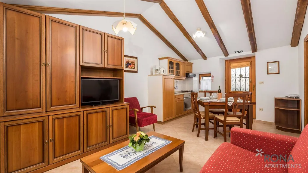 1-Bedroom Stone House Apartment in Boljun
