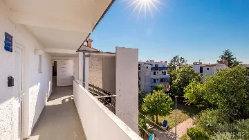 Červar Porat 1-Bedroom Apartment for 4 Guests