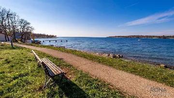 Červar Porat Apartment for Up to 6 Guests