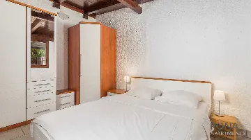 Červar Porat Apartment for Up to 6 Guests