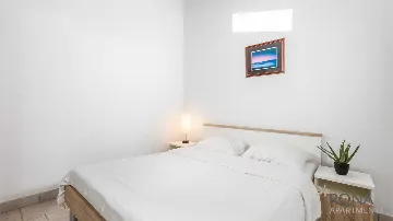 Červar Porat Apartment for Up to 6 Guests