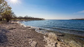 Studio Apartment for 2+2 in Červar Porat