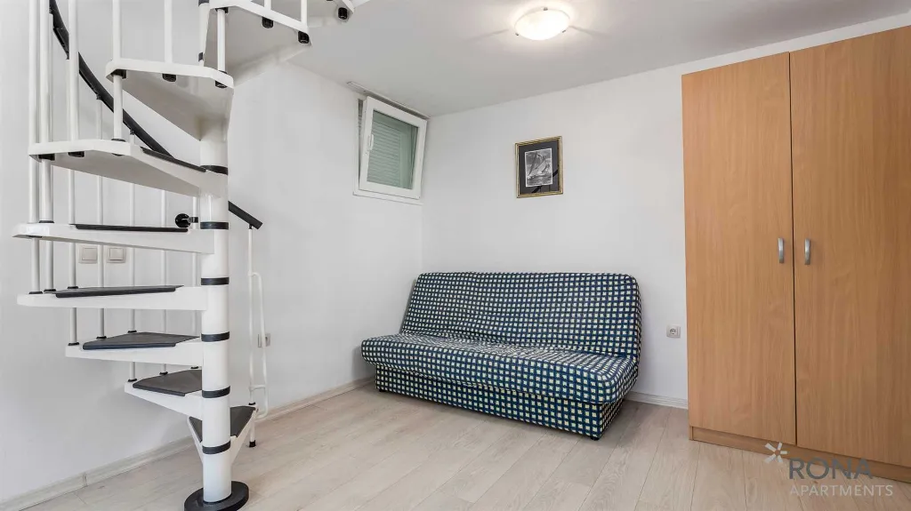 Červar Porat Studio Apartment for Up to 4 Guests