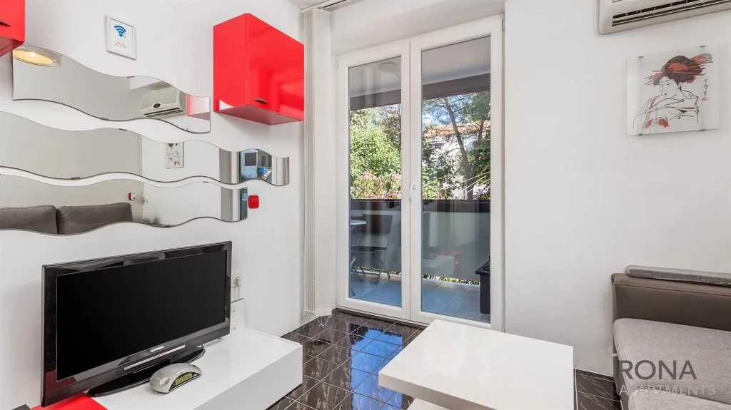 Červar Porat Apartment for up to 4 Guests