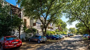 Červar Porat Apartment for up to 4 Guests