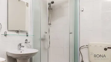 Červar Porat Apartment for up to 4 Guests