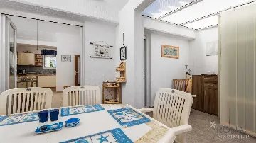 1-Bedroom Apartment for 4 Guests in Kolanjski Gajac
