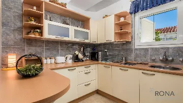 1-Bedroom Apartment for 4 Guests in Kolanjski Gajac