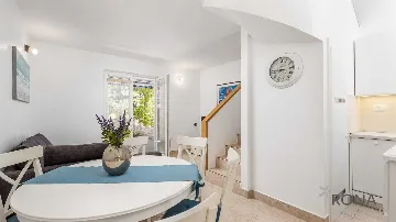 One-Bedroom Apartment in Kolan for 4 Guests