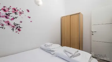 Pag Apartment for 4 Guests near Pebble Beach