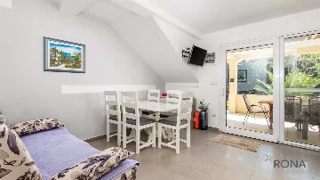 2-Bedroom Apartment with Terrace in Pag