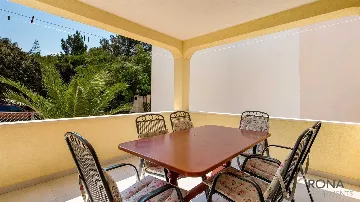 2-Bedroom Apartment with Terrace in Pag