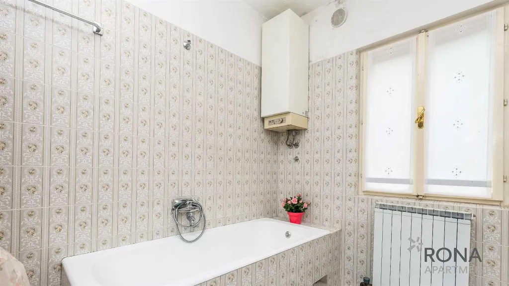 Apartment in Ičići for 4 Guests with Sea View