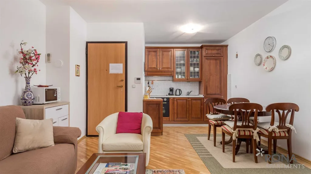 Opatija Apartment for 4 Guests with Kvarner Gulf View