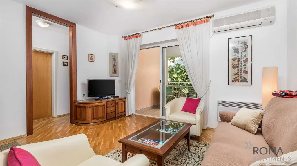 Opatija Apartment for 4 Guests with Kvarner Gulf View