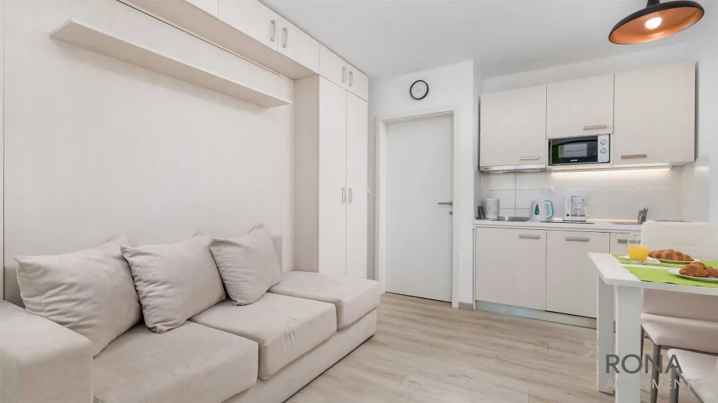 Studio Apartment in Lovran for 2 Guests