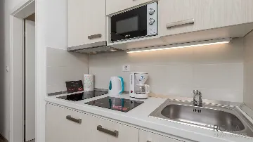 Studio Apartment in Lovran for 2 Guests