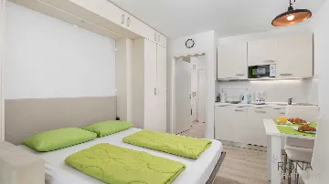 Studio Apartment in Lovran for 2 Guests