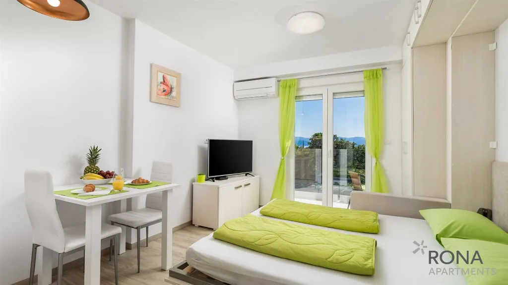 Studio Apartment in Lovran for 2 Guests