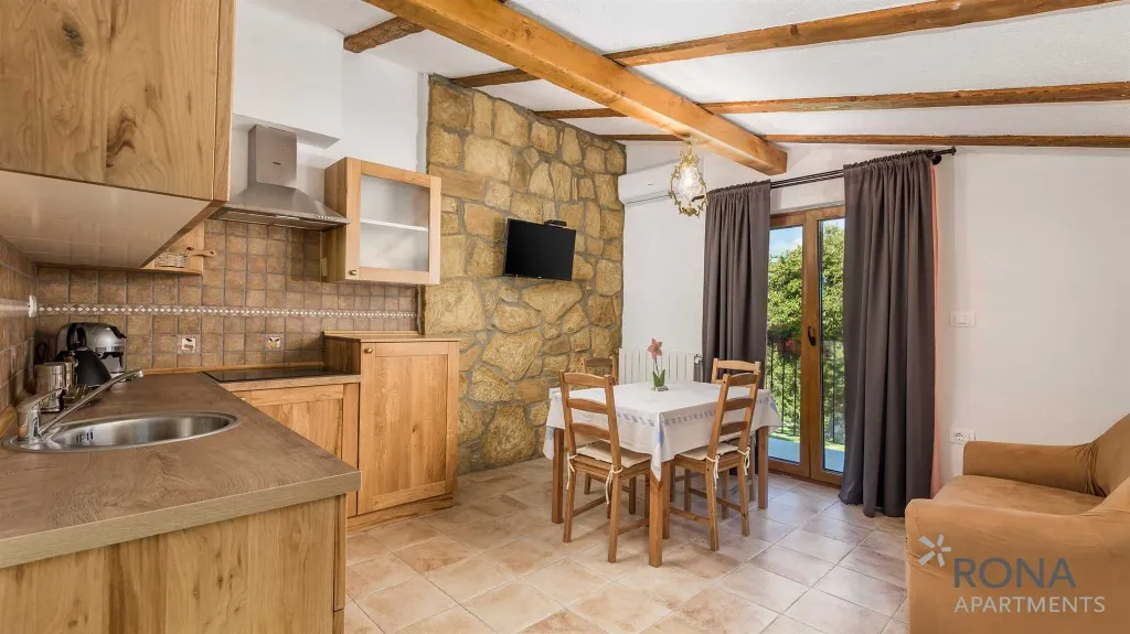 Buzet Apartment for 3 Guests with Terrace