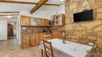 Buzet Apartment for 3 Guests with Terrace