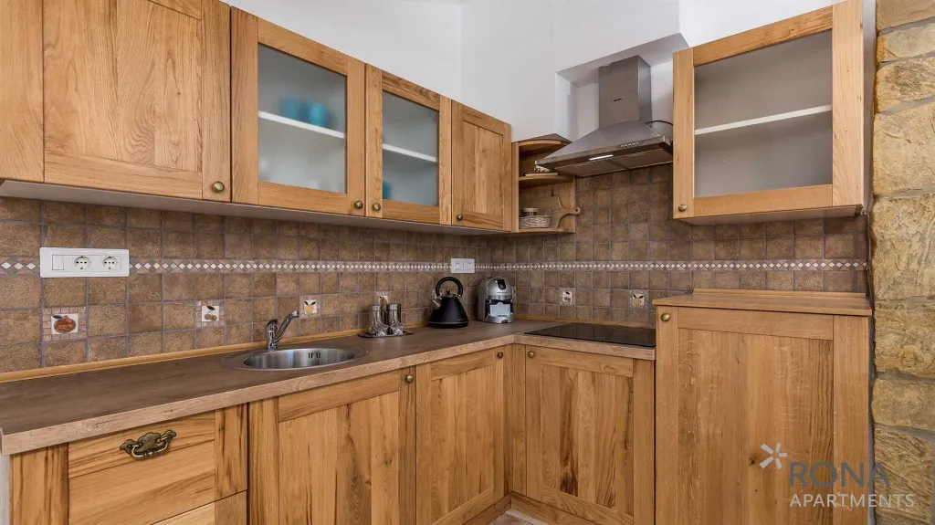 Buzet Apartment for 3 Guests with Terrace