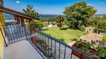 Buzet Apartment for 3 Guests with Terrace