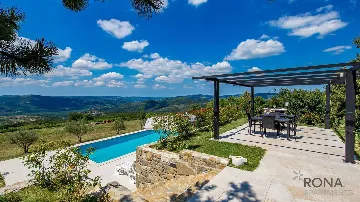 Buzet Apartment for 3 Guests with Terrace