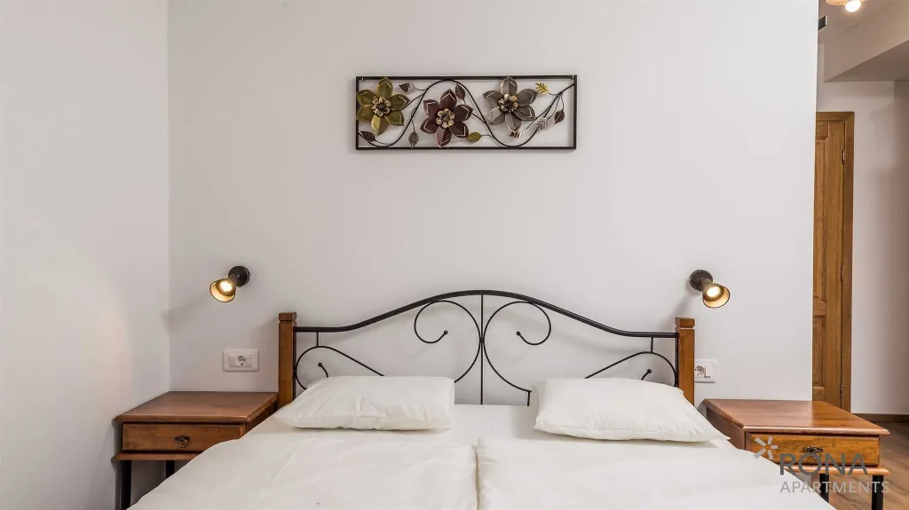 Buzet Apartment for Up to 3 Guests with Balcony