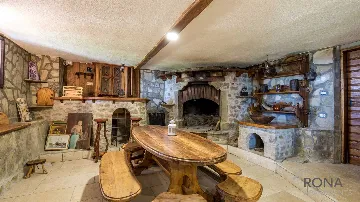 Buzet Apartment for Up to 3 Guests with Balcony