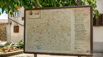 Buzet Apartment for Up to 3 Guests with Balcony