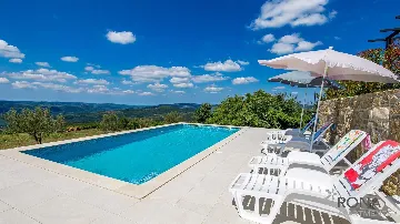 Buzet Apartment for Up to 3 Guests with Balcony