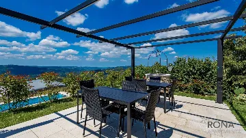 Buzet Apartment for Up to 3 Guests with Balcony