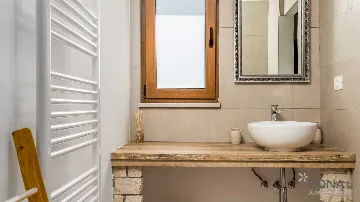 Buzet Apartment Room for 2 Guests with Balcony