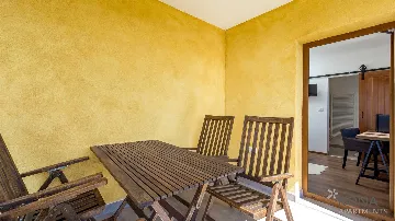 Buzet Apartment Room for 2 Guests with Balcony