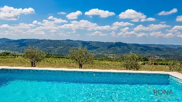 Buzet Apartment Room for 2 Guests with Balcony