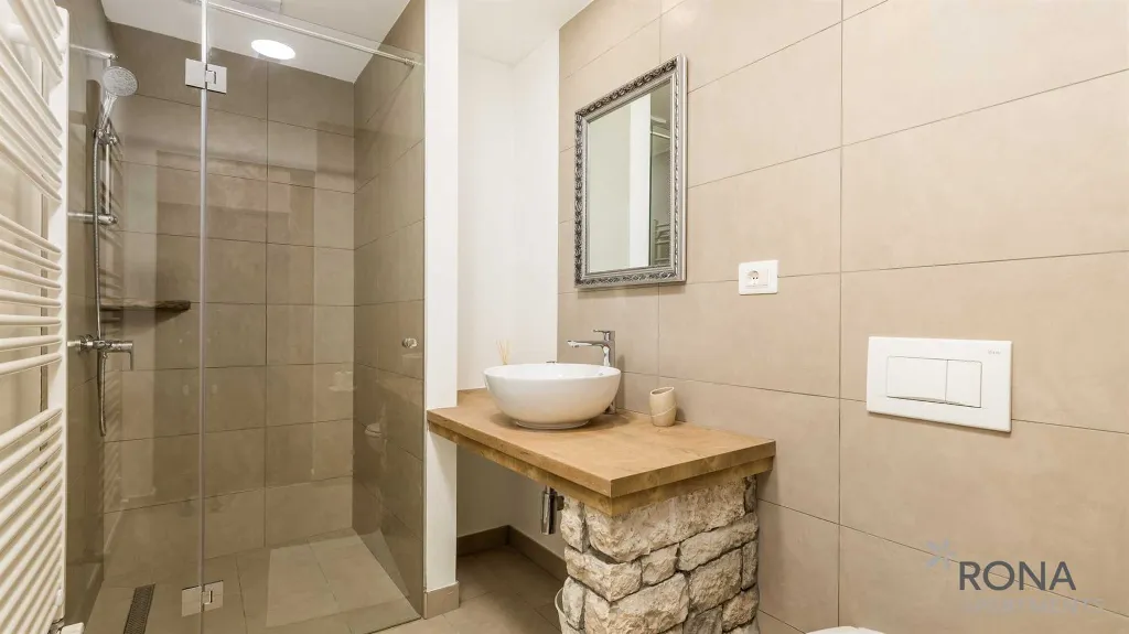 Buzet Apartment with Balcony for 3 Guests