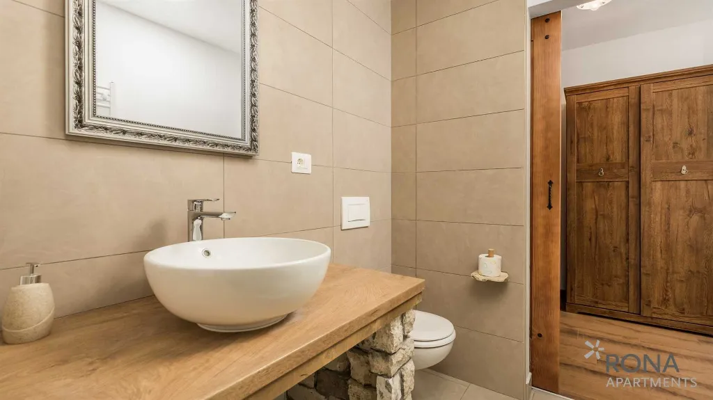 Buzet Apartment with Balcony for 3 Guests