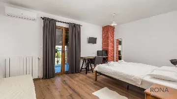 Buzet Apartment with Balcony for 3 Guests