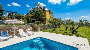 Buzet Apartment with Balcony for 3 Guests