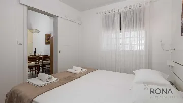 One-Bedroom Apartment with Terrace in Barbariga