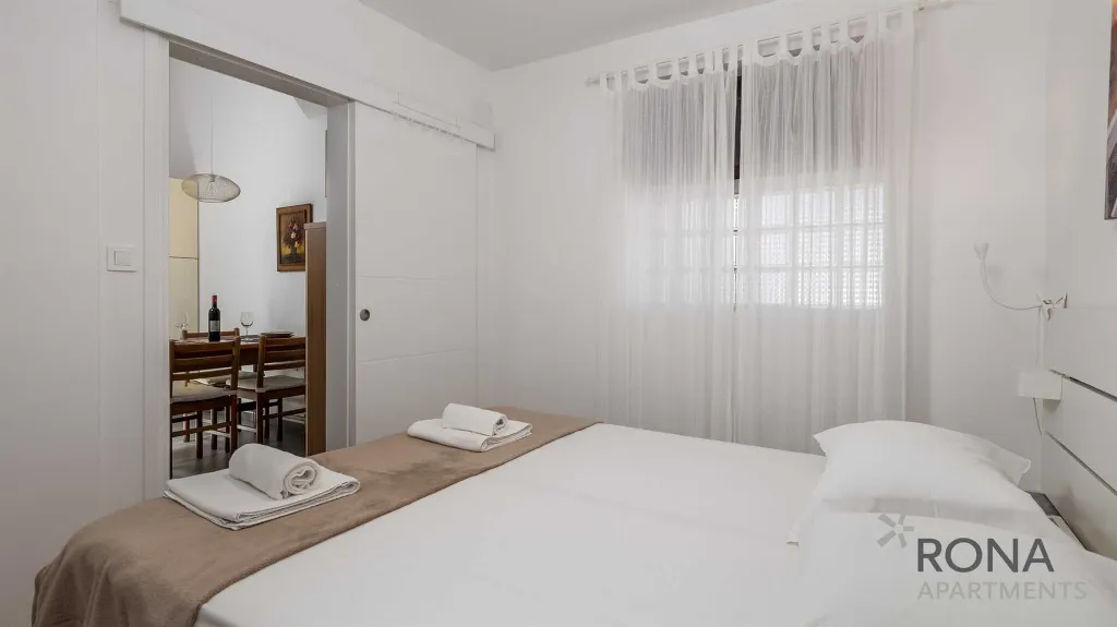One-Bedroom Apartment with Terrace in Barbariga