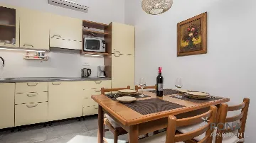 One-Bedroom Apartment with Terrace in Barbariga