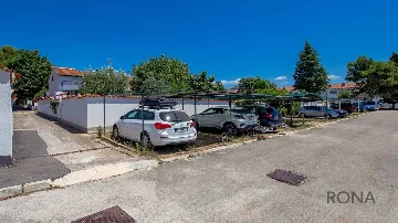 One-Bedroom Apartment with Terrace in Barbariga