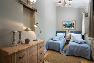 4-Bedroom Villa in Ladići with Private Pool