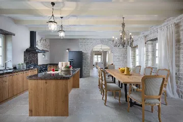 Villa with Private Pool for 8 Guests in Ladići