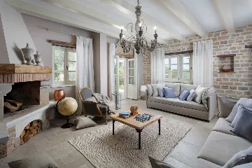 Villa with Private Pool for 8 Guests in Ladići