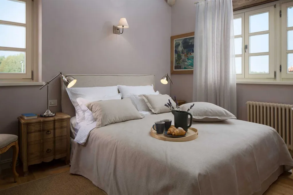 Villa with Private Pool for 8 Guests in Ladići