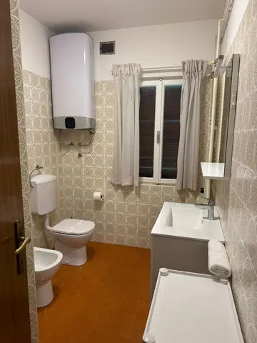 Apartment in Ičići for 4 Guests with Sea View