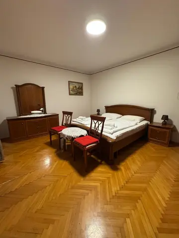 Apartment in Ičići for 4 Guests with Sea View